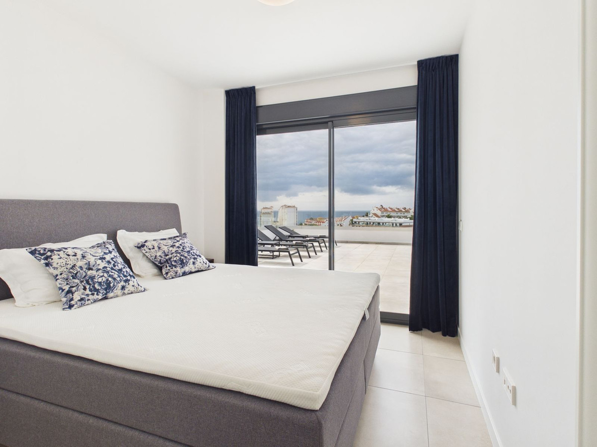 Se vende Apartamento Planta Baja de 4 dormitorios en Costa Del Sol, Málaga, España