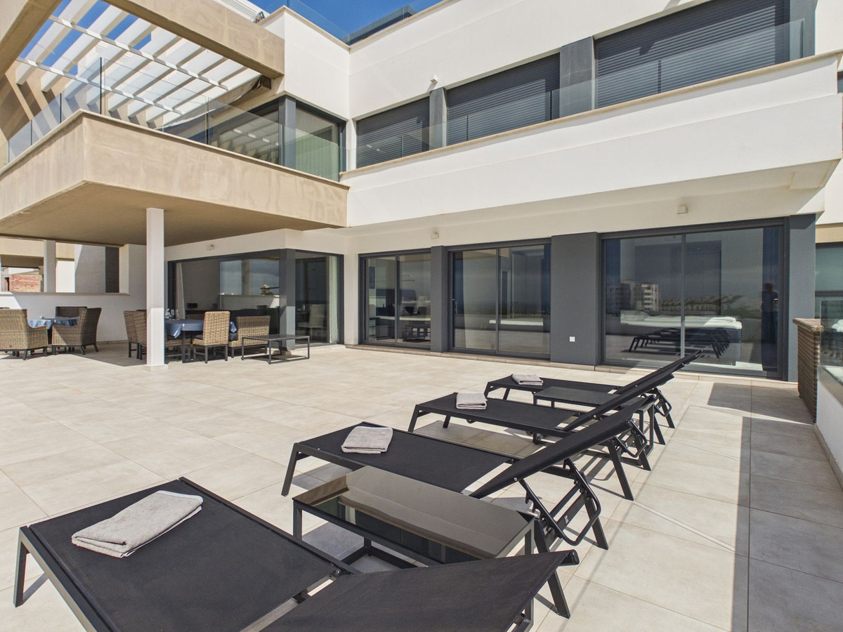 Se vende Apartamento Planta Baja de 4 dormitorios en Costa Del Sol, Málaga, España