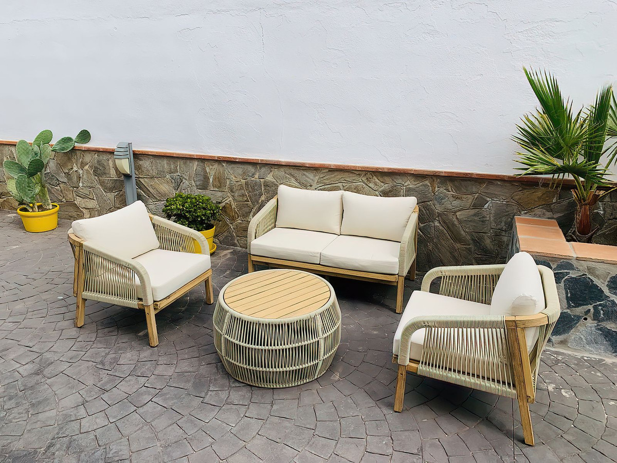 4 Bed Townhouse for sale in Alhaurín El Grande Costa Del Sol, Málaga, Spain