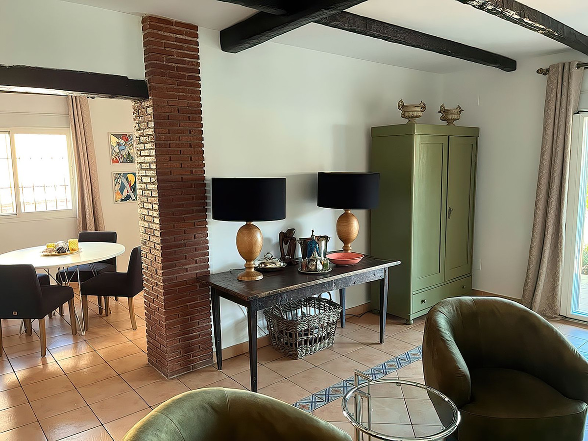 4 Bed Townhouse for sale in Alhaurín El Grande Costa Del Sol, Málaga, Spain