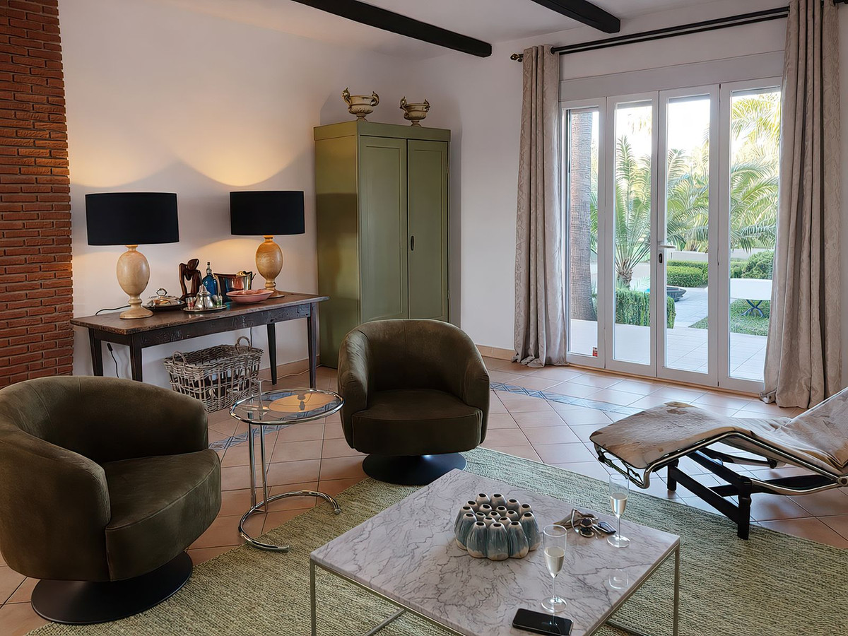 4 Bed Townhouse for sale in Alhaurín El Grande Costa Del Sol, Málaga, Spain