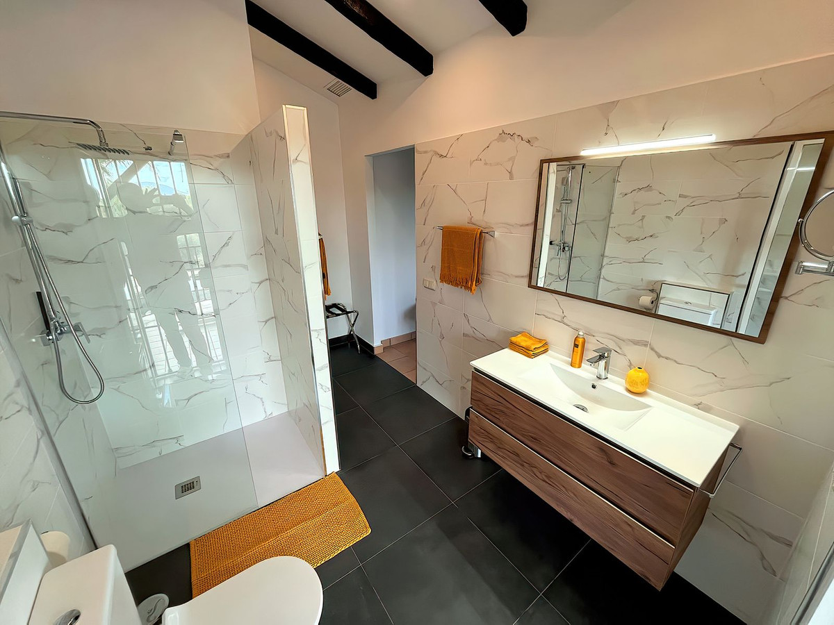 4 Bed Townhouse for sale in Alhaurín El Grande Costa Del Sol, Málaga, Spain