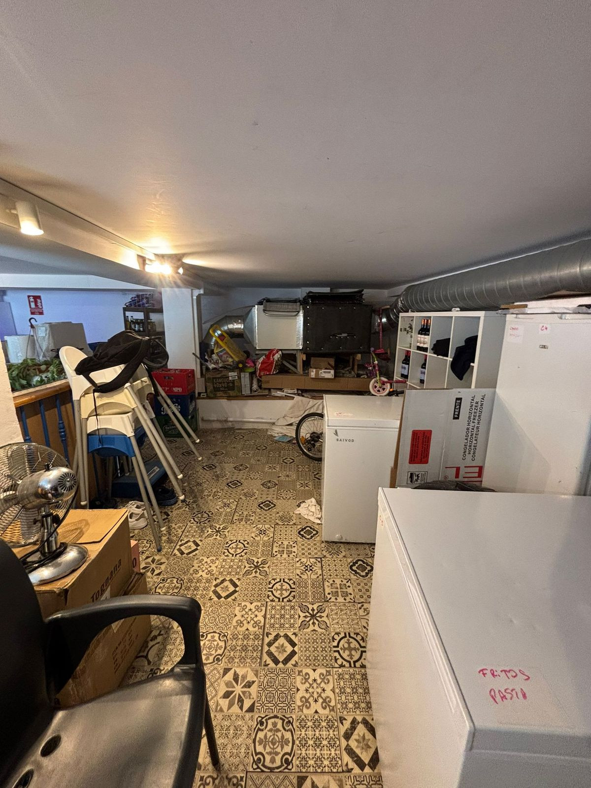 Commercial unit for sale in Estepona Costa Del Sol, Málaga, Spain