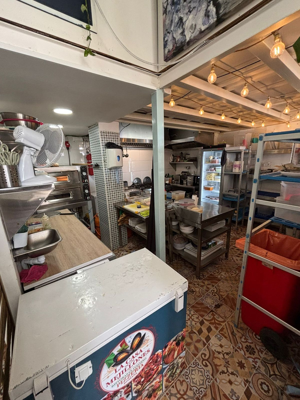 Commercial unit for sale in Estepona Costa Del Sol, Málaga, Spain