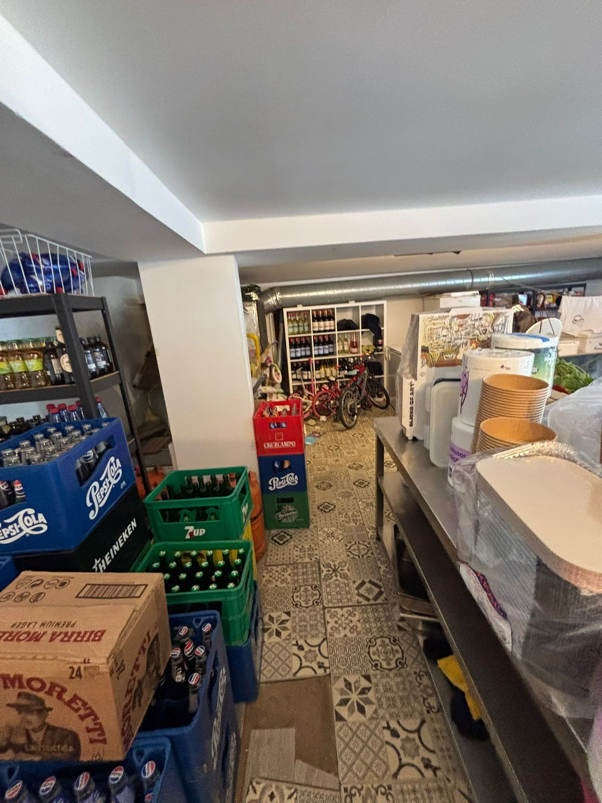 Commercial unit for sale in Estepona Costa Del Sol, Málaga, Spain