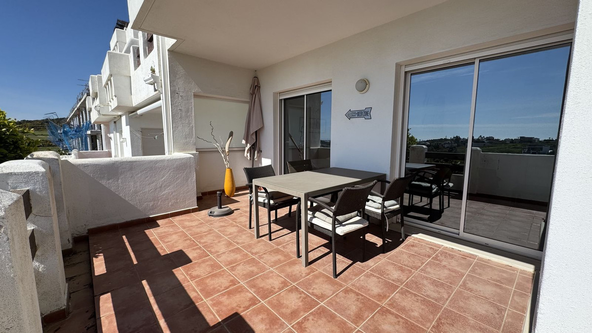 2 Bed Apartment for sale in Estepona Costa Del Sol, Málaga, Spain