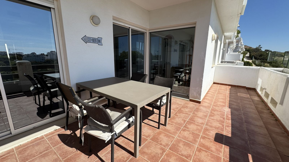 2 Bed Apartment for sale in Estepona Costa Del Sol, Málaga, Spain