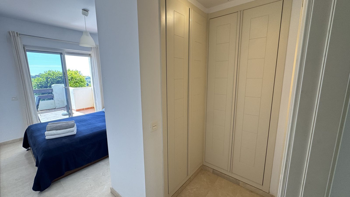 2 Bed Apartment for sale in Estepona Costa Del Sol, Málaga, Spain