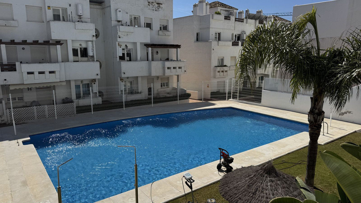 2 Bed Apartment for sale in Estepona Costa Del Sol, Málaga, Spain