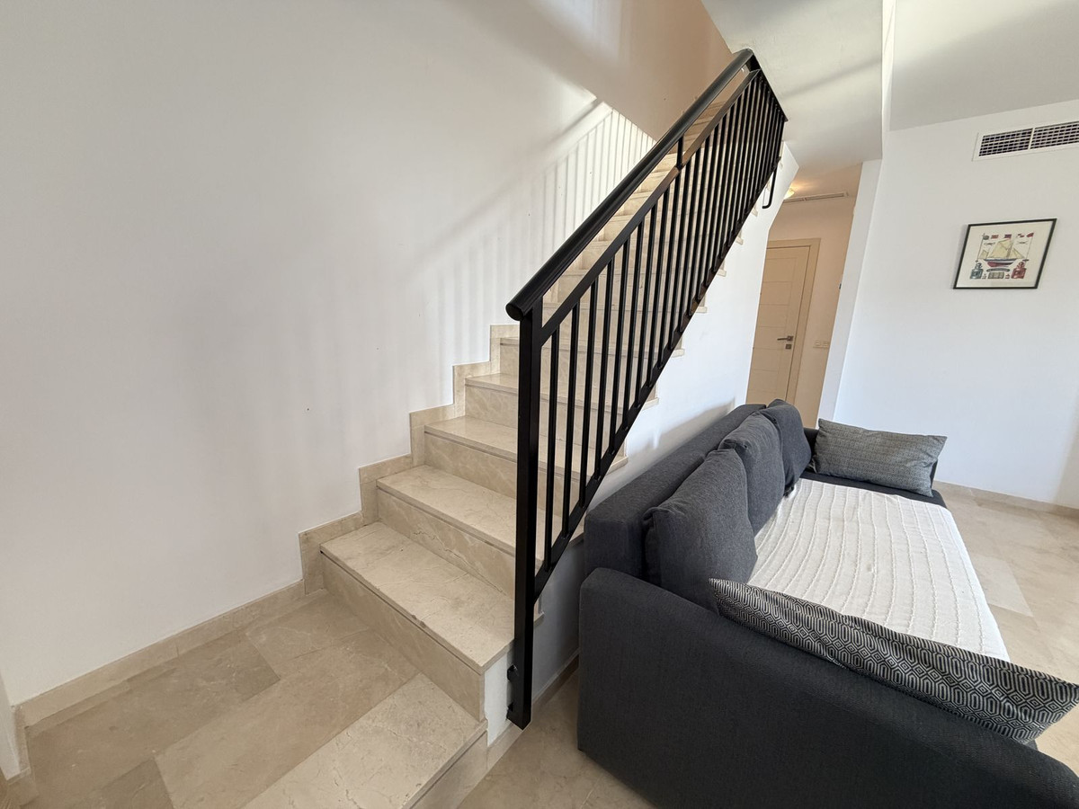 3 Bed Apartment for sale in Estepona Costa Del Sol, Málaga, Spain