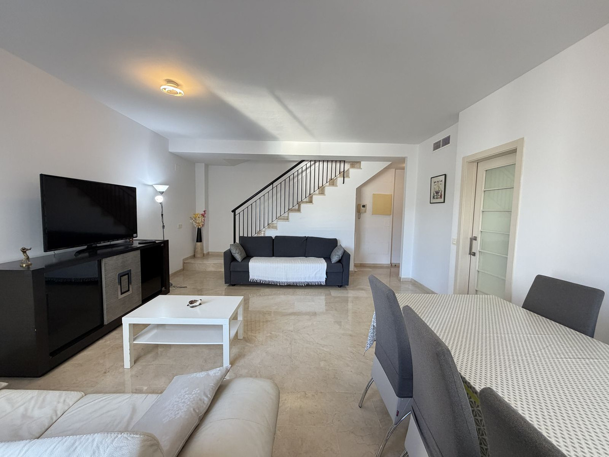 3 Bed Apartment for sale in Estepona Costa Del Sol, Málaga, Spain