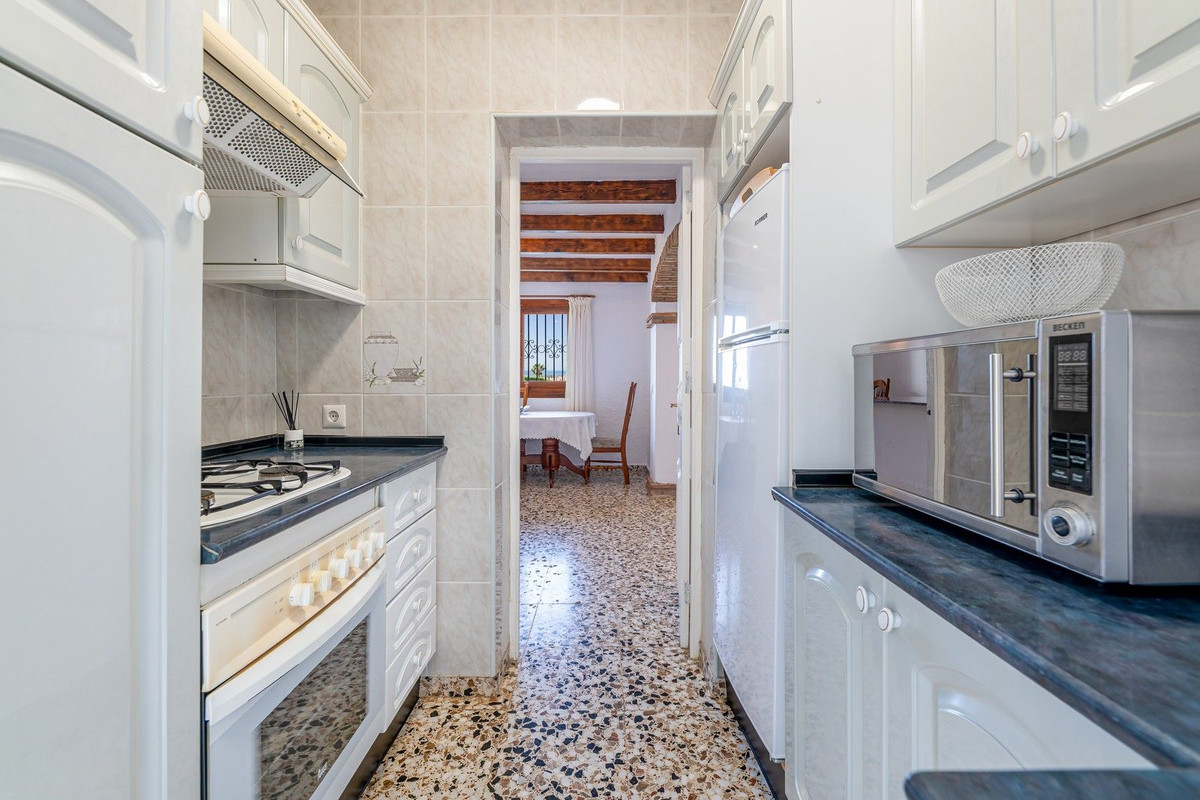 Se vende Villa - Chalet de 5 dormitorios en Costa Del Sol, Málaga, España