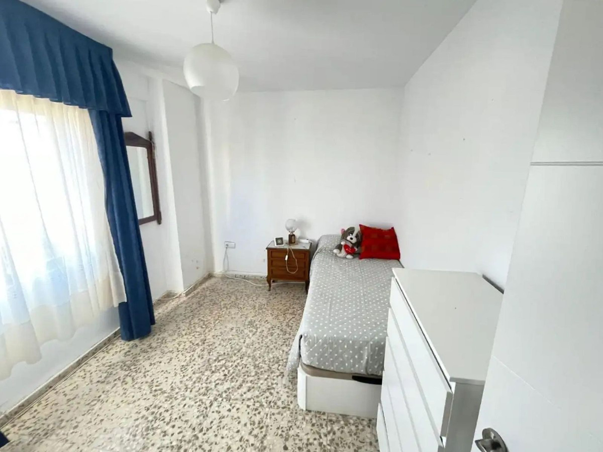 3 Bed Apartment for sale in Marbella Costa Del Sol, Málaga, Spain