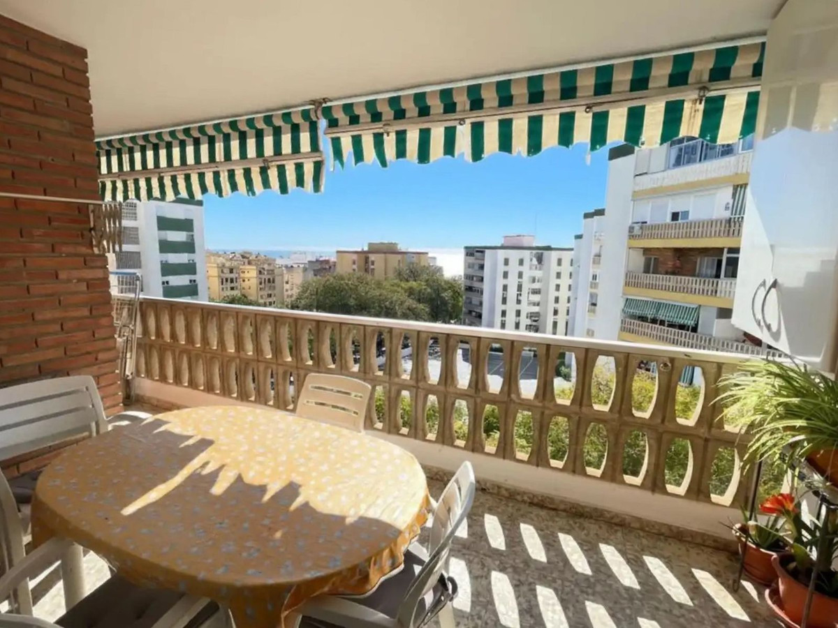 3 Bed Apartment for sale in Marbella Costa Del Sol, Málaga, Spain