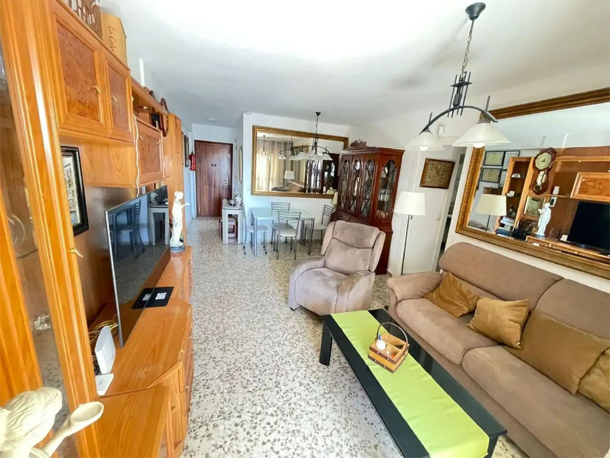 3 Bed Apartment for sale in Marbella Costa Del Sol, Málaga, Spain