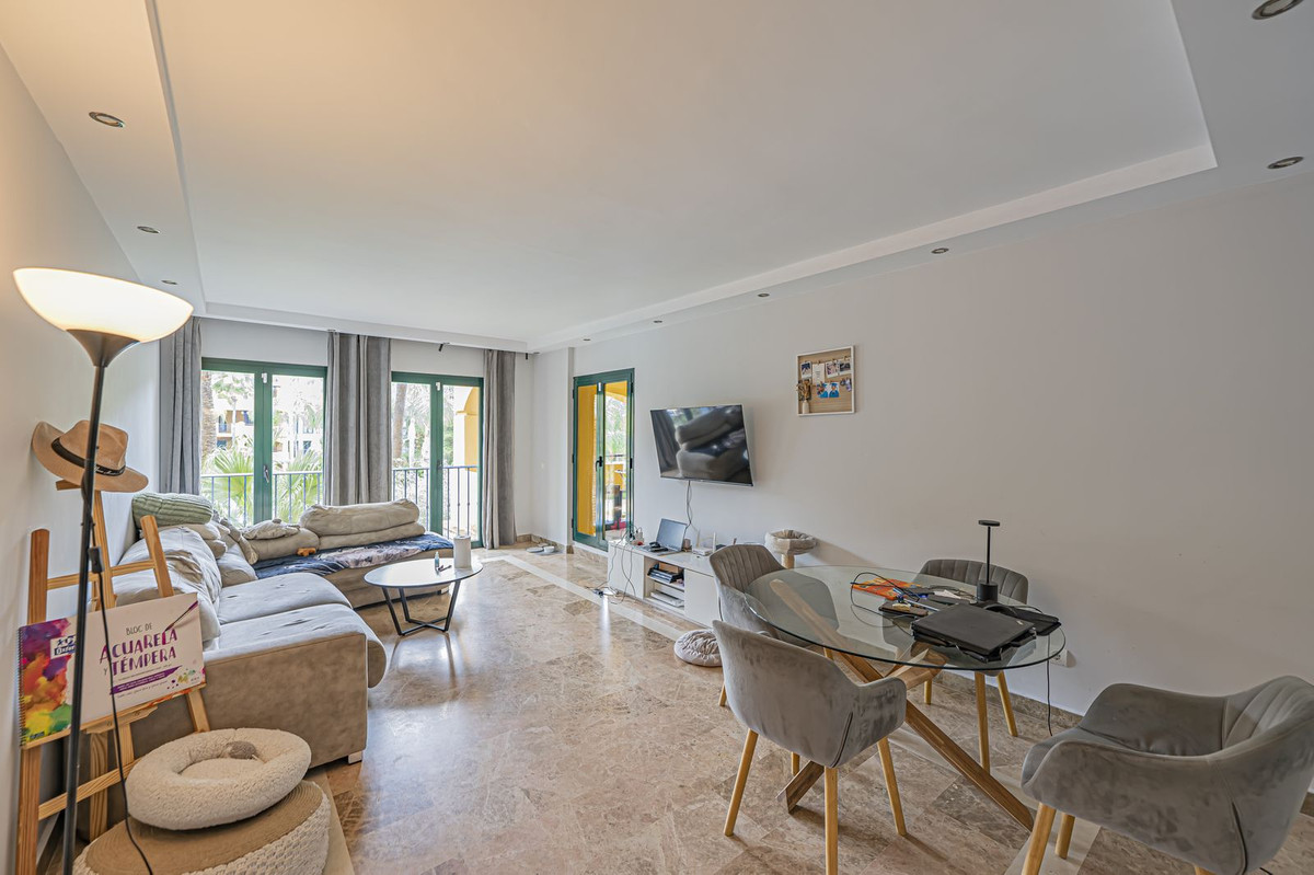 2 Bed Apartment for sale in San Pedro De Alcántara Costa Del Sol, Málaga, Spain