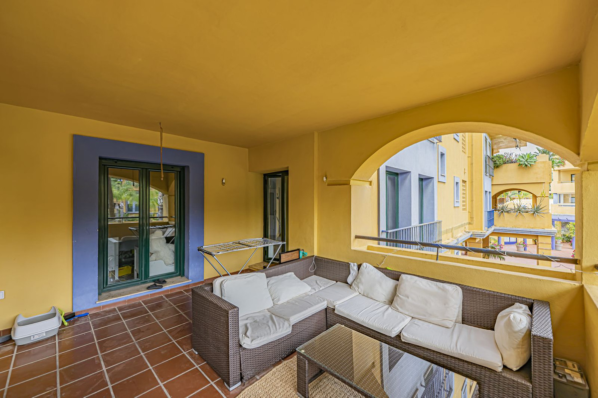 2 Bed Apartment for sale in San Pedro De Alcántara Costa Del Sol, Málaga, Spain