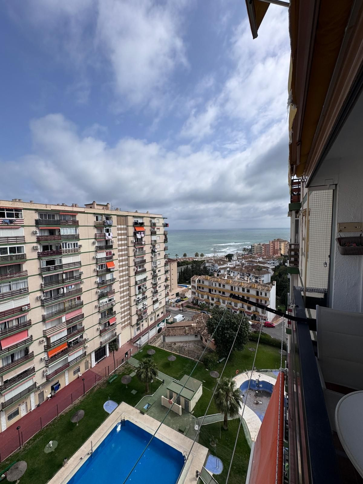 Se vende Apartamento Planta Media de 2 dormitorios en Costa Del Sol, Málaga, España