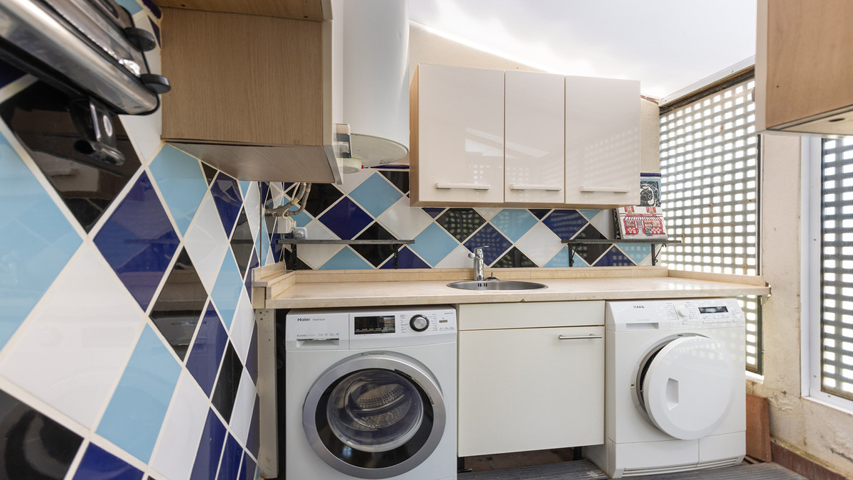3 Bed Apartment for sale in Doña Julia Costa Del Sol, Málaga, Spain