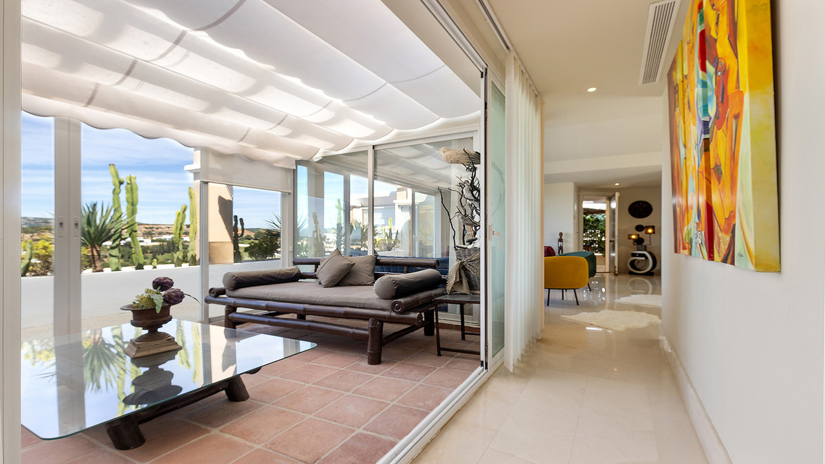 3 Bed Apartment for sale in Doña Julia Costa Del Sol, Málaga, Spain