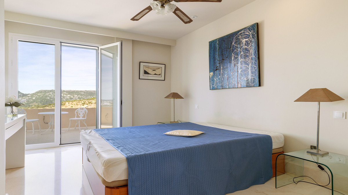 3 Bed Apartment for sale in Doña Julia Costa Del Sol, Málaga, Spain