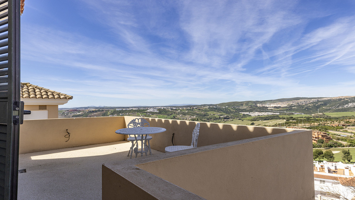 3 Bed Apartment for sale in Doña Julia Costa Del Sol, Málaga, Spain