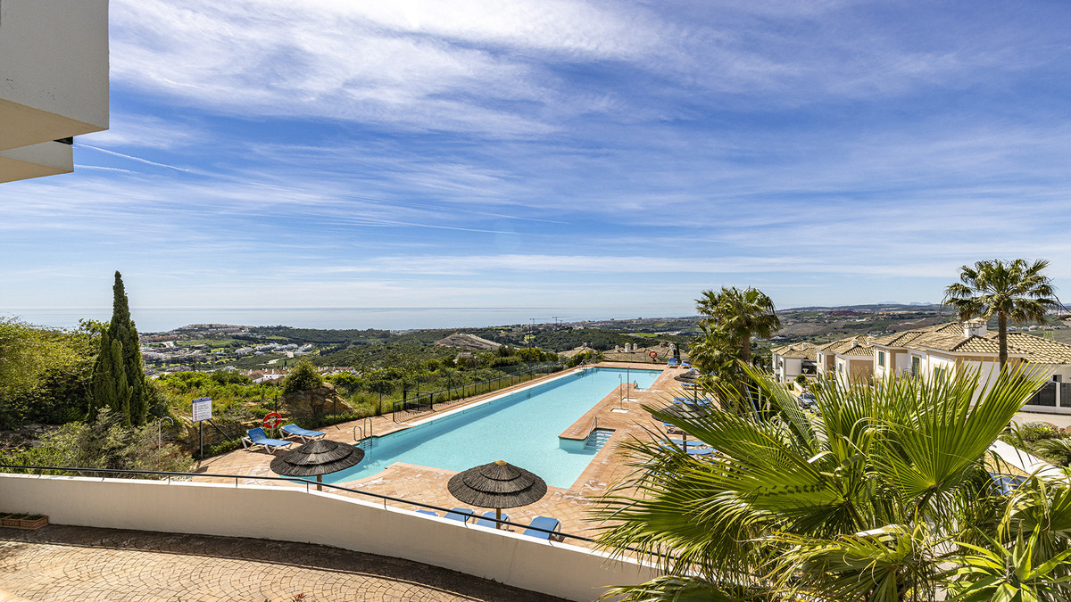 3 Bed Apartment for sale in Doña Julia Costa Del Sol, Málaga, Spain