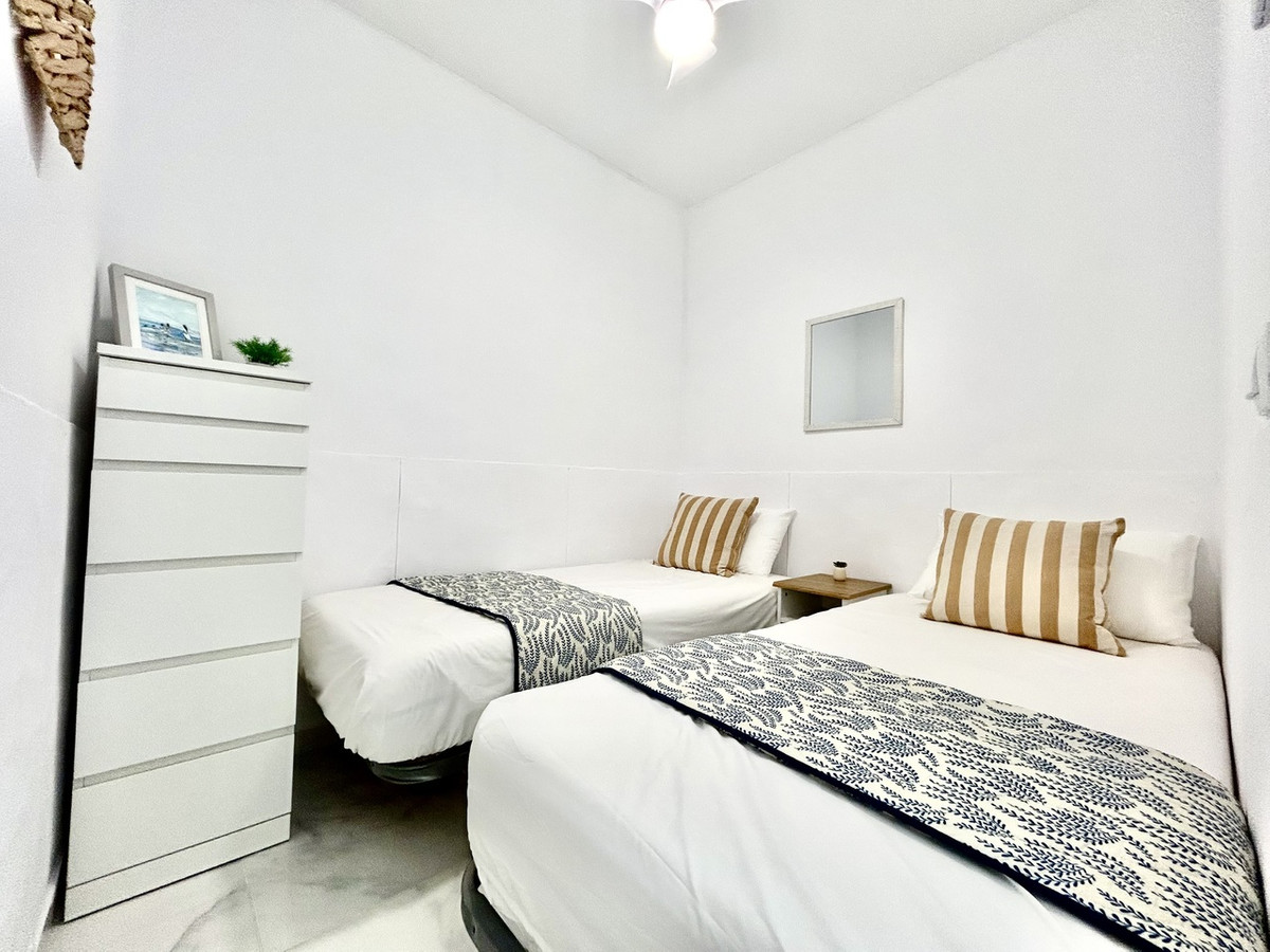 2 Bed Apartment for sale in La Zenia Costa Blanca, Alicante, Spain