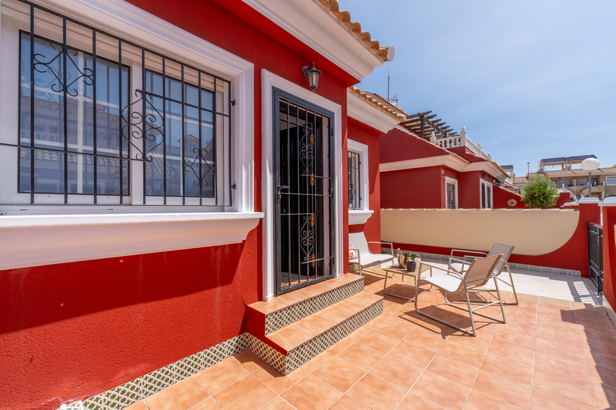 Se vende Adosada de 3 dormitorios en Costa Blanca, Alicante, España