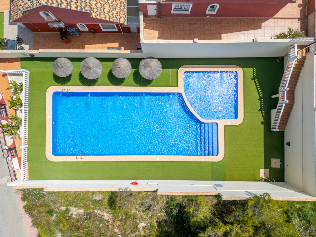 Se vende Adosada de 3 dormitorios en Costa Blanca, Alicante, España