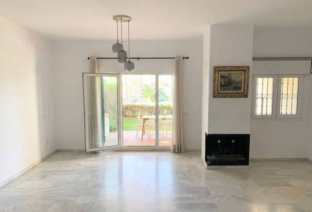 3 Bed Townhouse for sale in Guadalmina Baja Costa Del Sol, Málaga, Spain