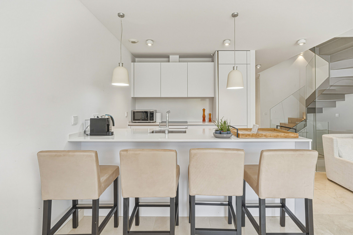 4 Bed Townhouse for sale in La Cala De Mijas Costa Del Sol, Málaga, Spain