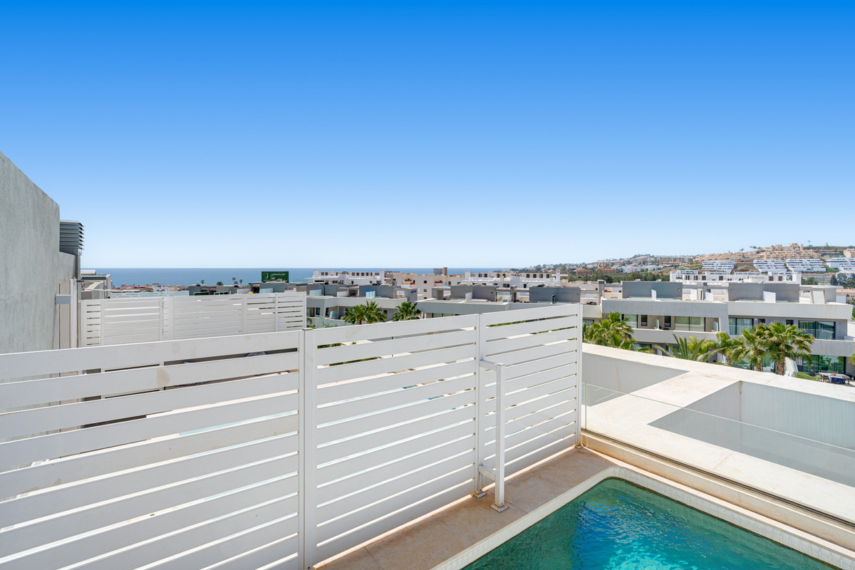 4 Bed Townhouse for sale in La Cala De Mijas Costa Del Sol, Málaga, Spain