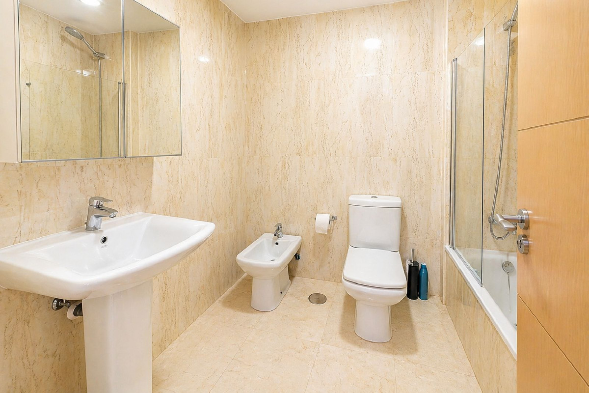 2 Bed Apartment for sale in Manilva Costa Del Sol, Málaga, Spain