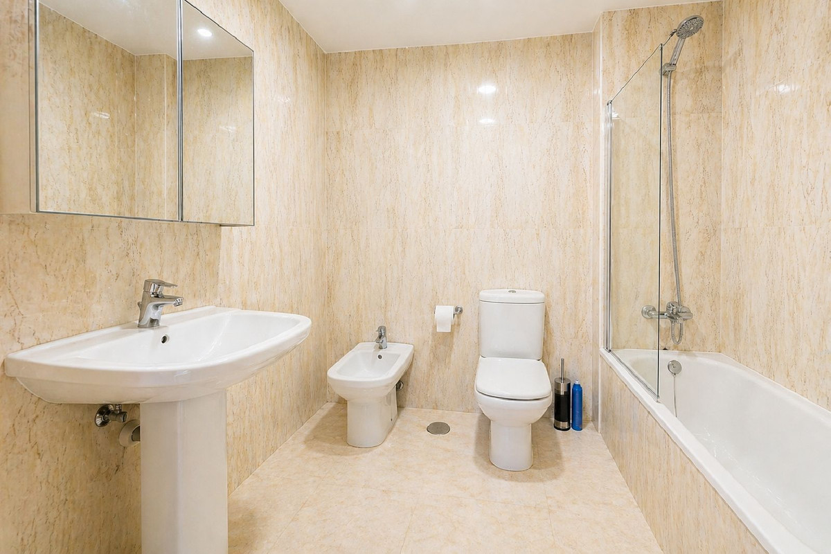 2 Bed Apartment for sale in Manilva Costa Del Sol, Málaga, Spain