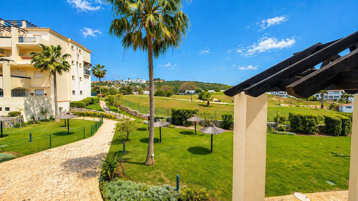2 Bed Apartment for sale in Manilva Costa Del Sol, Málaga, Spain
