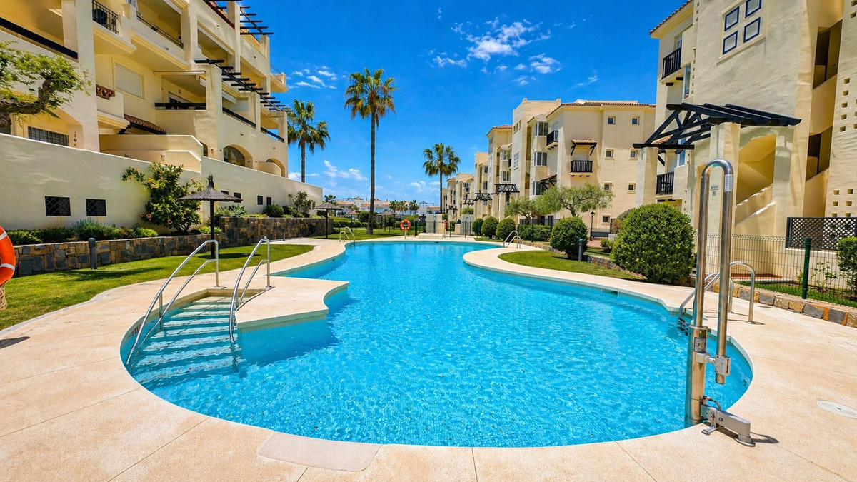 2 Bed Apartment for sale in Manilva Costa Del Sol, Málaga, Spain