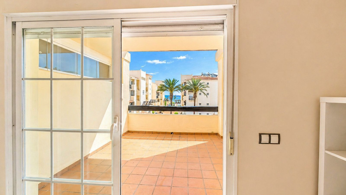 2 Bed Apartment for sale in Manilva Costa Del Sol, Málaga, Spain