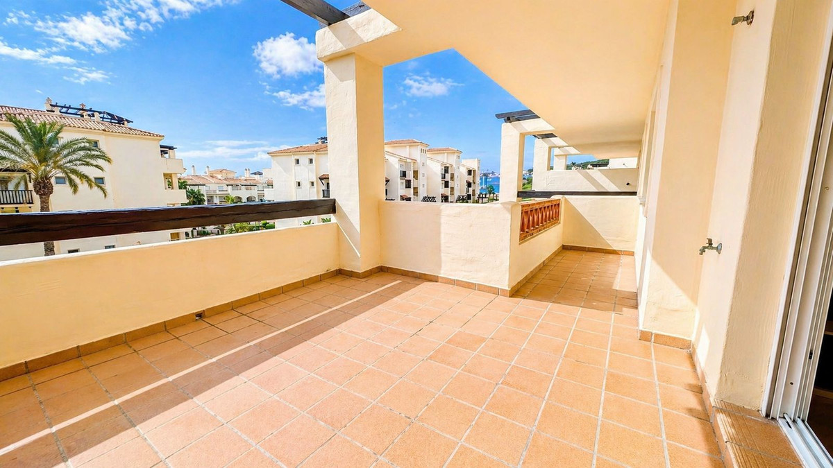 2 Bed Apartment for sale in Manilva Costa Del Sol, Málaga, Spain