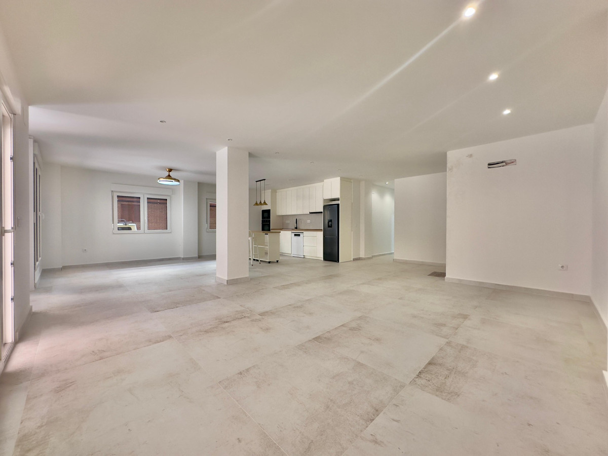 Se vende Apartamento Planta Baja de 3 dormitorios en Costa Blanca, Alicante, España