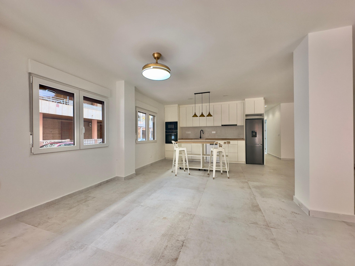 Se vende Apartamento Planta Baja de 3 dormitorios en Costa Blanca, Alicante, España