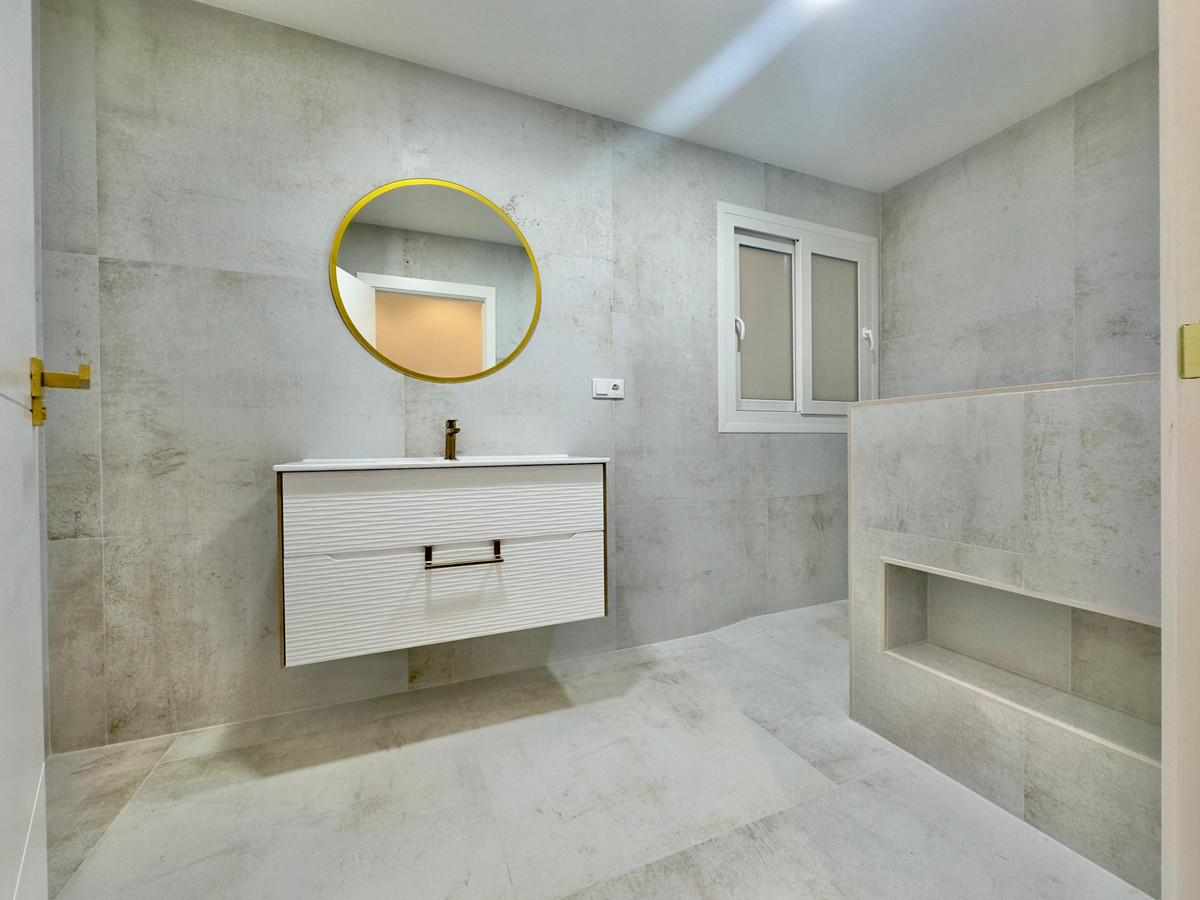Se vende Apartamento Planta Baja de 3 dormitorios en Costa Blanca, Alicante, España