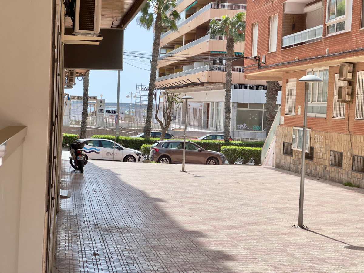 Se vende Apartamento Planta Baja de 3 dormitorios en Costa Blanca, Alicante, España