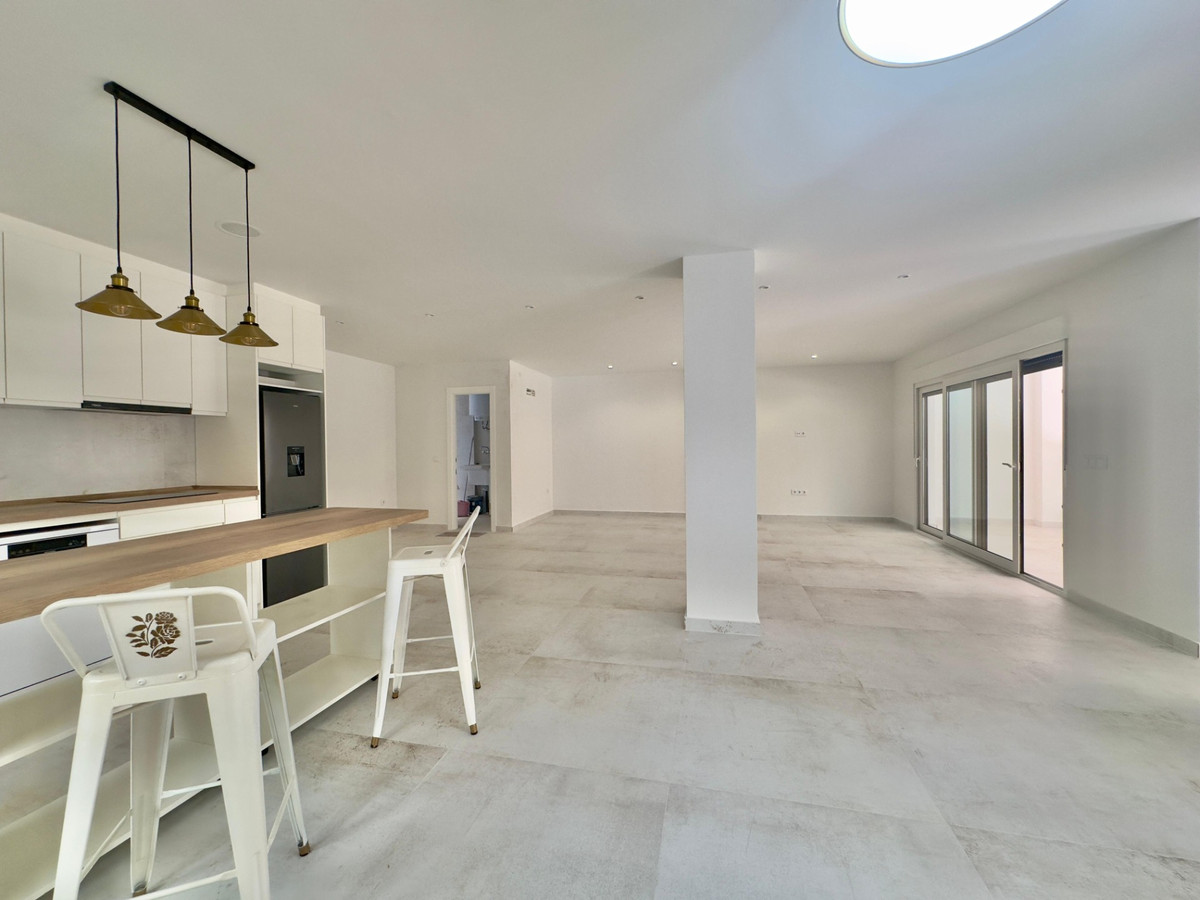 Se vende Apartamento Planta Baja de 3 dormitorios en Costa Blanca, Alicante, España
