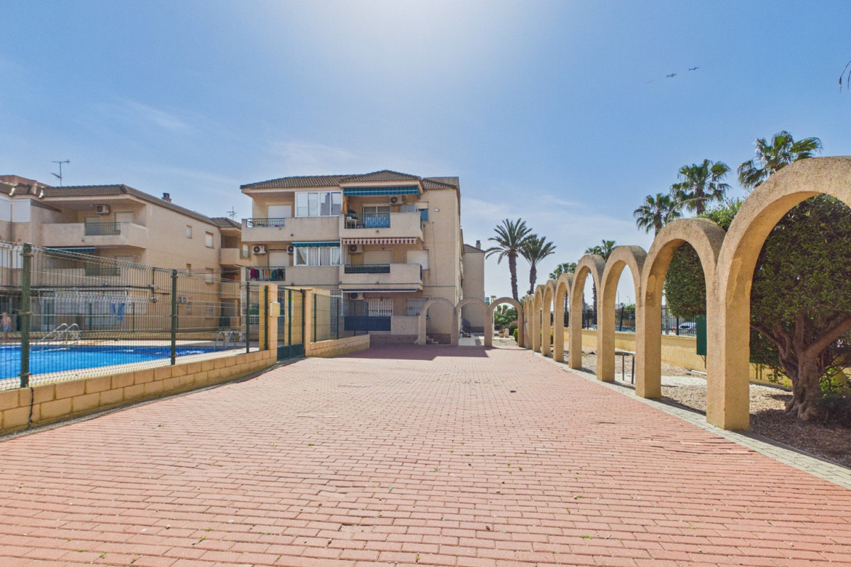 Se vende Apartamento Planta Media de 1 dormitorios en Costa Calida, Murcia, España