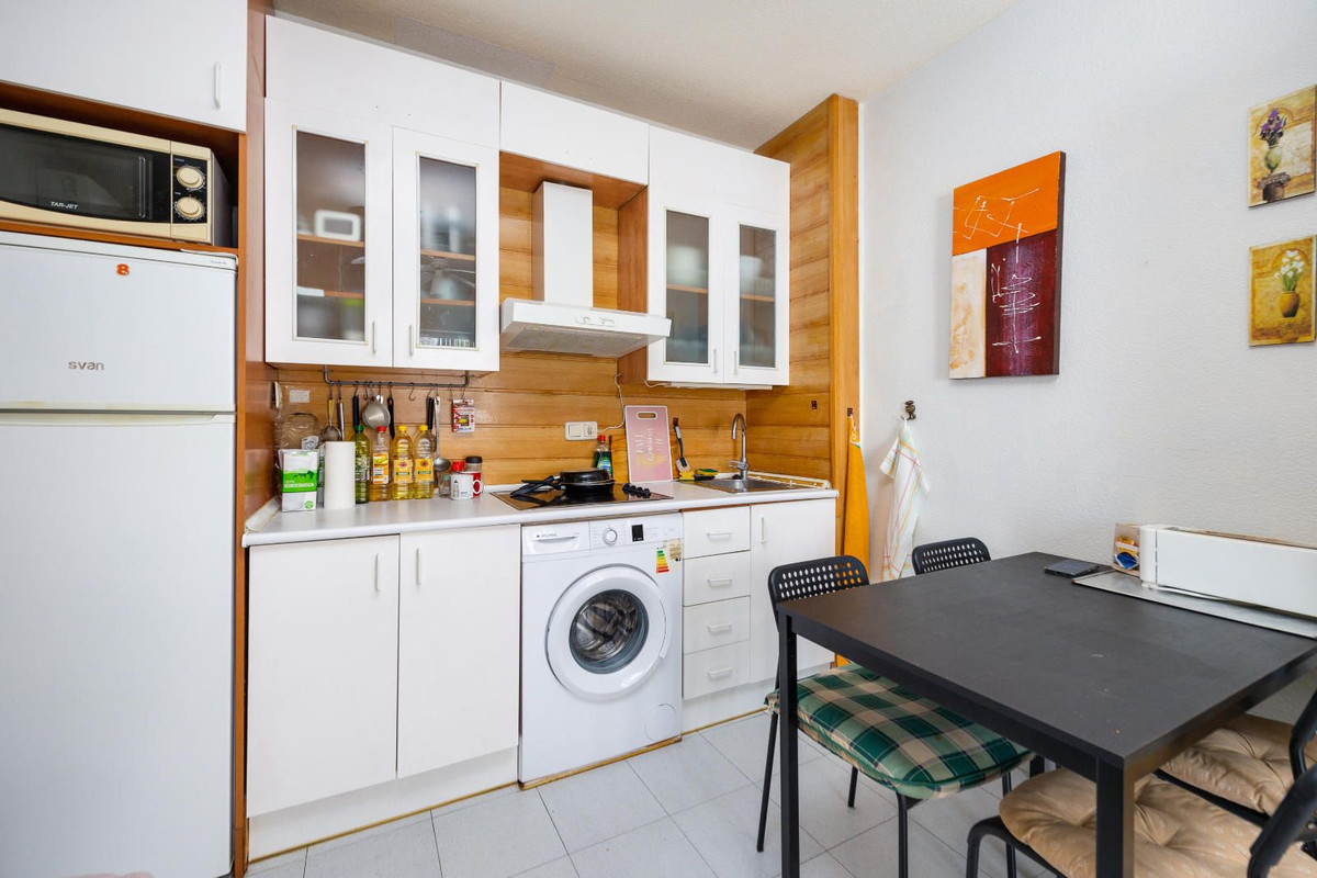 Se vende Apartamento Planta Media de 1 dormitorios en Costa Blanca, Alicante, España
