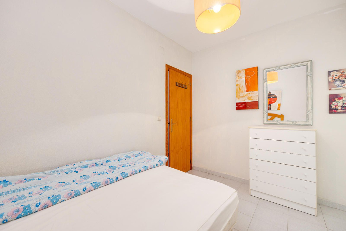 Se vende Apartamento Planta Media de 1 dormitorios en Costa Blanca, Alicante, España