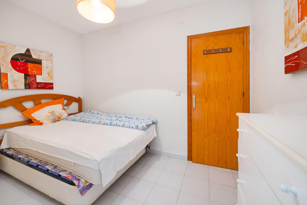 Se vende Apartamento Planta Media de 1 dormitorios en Costa Blanca, Alicante, España