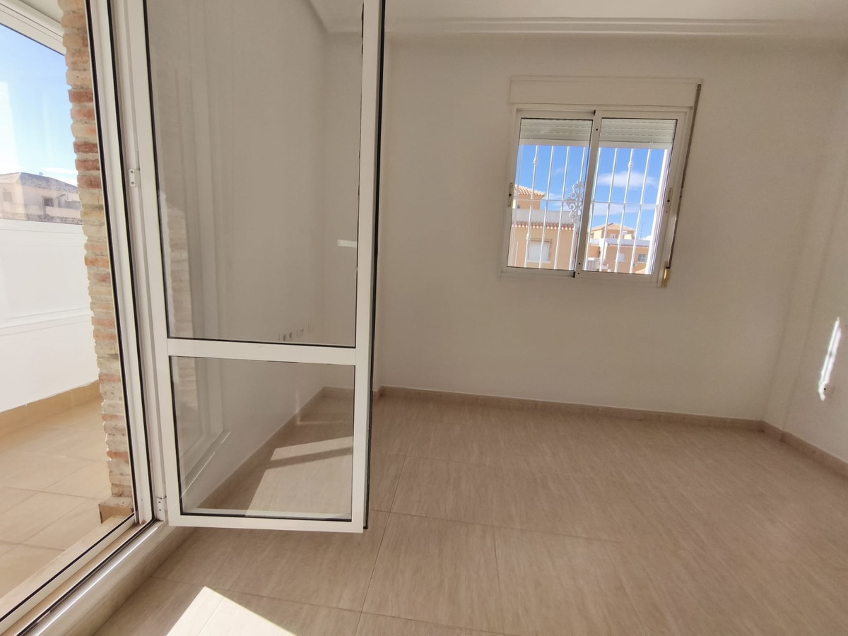 Se vende Adosada de 3 dormitorios en Costa Blanca, Alicante, España