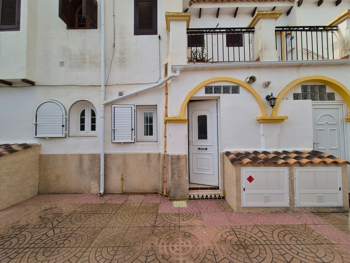 Se vende Apartamento Planta Baja de 1 dormitorios en Costa Blanca, Alicante, España